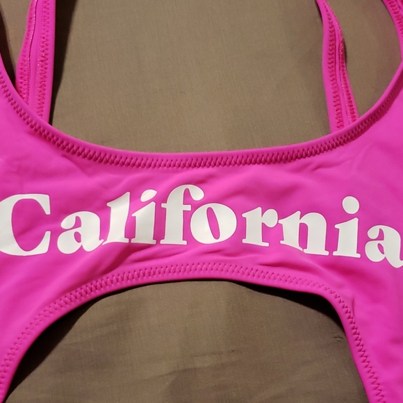 CHLOE' ROSE Surfs Up One Piece Swimsuit - Picture 7 of 10